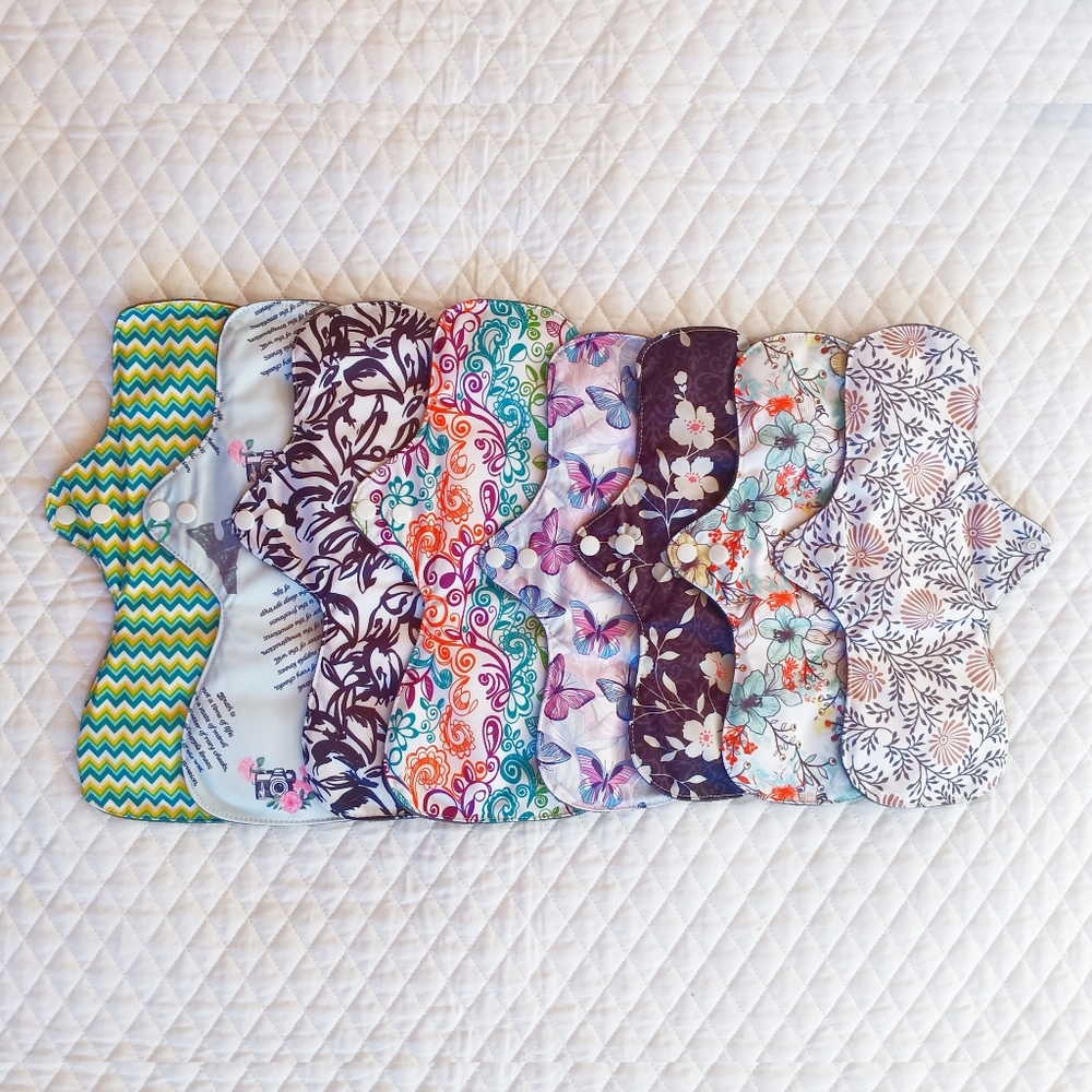 4 L - 4 XL - Reusable Menstrual Pad Bundle - Absorbent Bamboo Charcoal